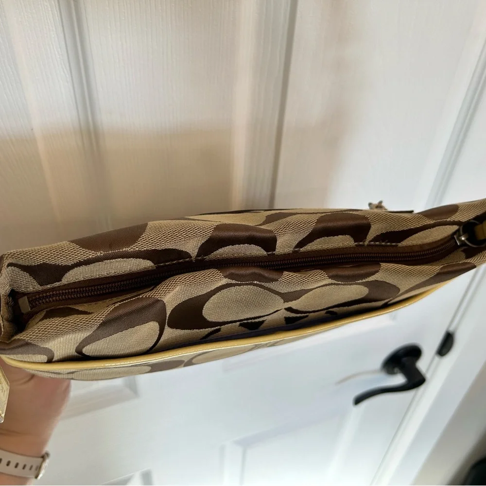 Coach Rowan File Bag - Picture 7 of 16